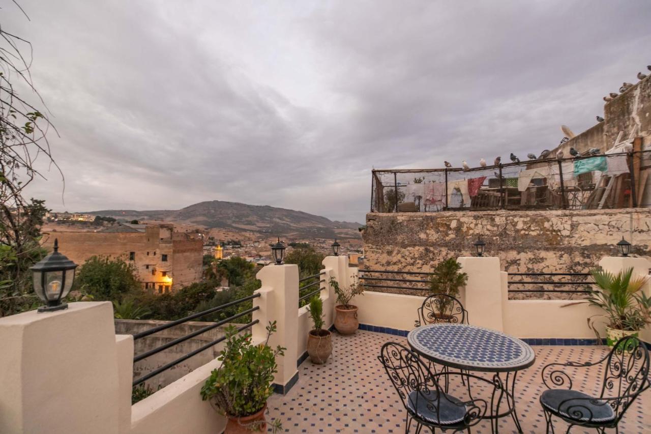 Riad Avec Terrasse Privee Et Piscine Partagee A 300M 非斯 外观 照片