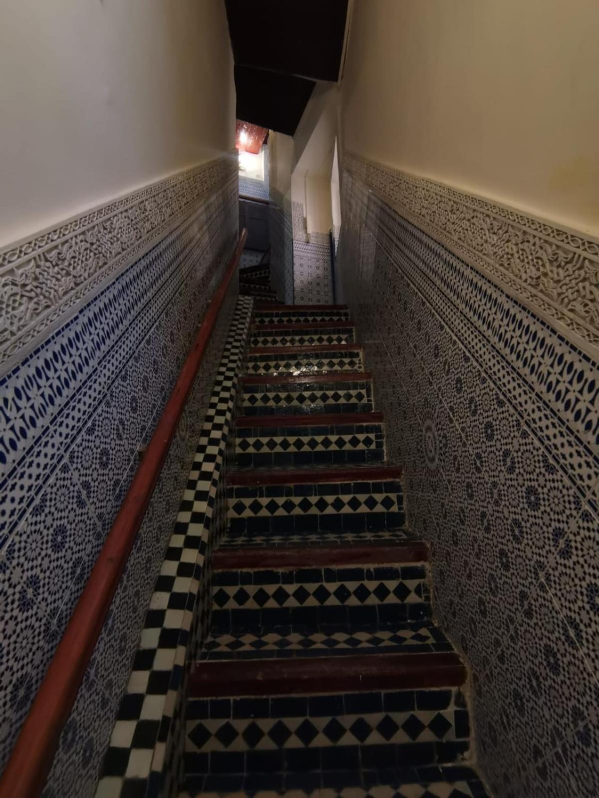 Riad Avec Terrasse Privee Et Piscine Partagee A 300M 非斯 外观 照片